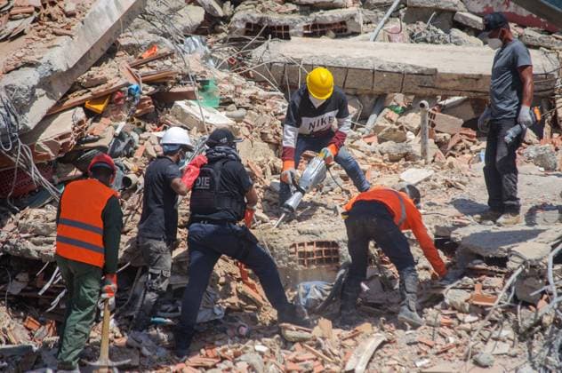 Rescue Operations Continue After Devastating Venezuela Earthquakes LA GUAIRA, VENEZUELA JULY 2026: Venezuelan and international rescue teams continue searching for survivors and recovering victims as residents move to temporary shelters following the twin earthquakes that struck Venezuela on June 24, 2026. Emergency operations remain underway in affected areas as authorities assess the extent of the damage. La Guaira Venezuela (Bolivarian Republic of) Copyright: x xmarioxfloresx xJNAxPressx