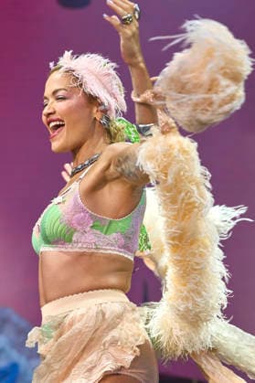 Rita Ora live bei der Eröffnung vom Sommerfestival 2026 in der Autostadt. Wolfsburg, 03.07.2026 *** Rita Ora performs live at the opening of the 2026 Summer Festival at Autostadt Wolfsburg, July 3, 2026 Foto:xU.xStammx xFuturexImagex ora_6752