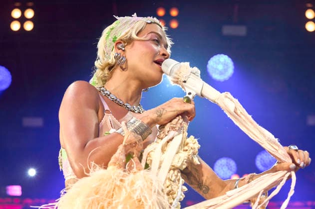 Rita Ora live bei der Eröffnung vom Sommerfestival 2026 in der Autostadt. Wolfsburg, 03.07.2026 *** Rita Ora performs live at the opening of the 2026 Summer Festival at Autostadt Wolfsburg, July 3, 2026 Foto:xU.xStammx xFuturexImagex ora_6757