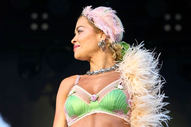 Rita Ora live bei der Eröffnung vom Sommerfestival 2026 in der Autostadt. Wolfsburg, 03.07.2026 *** Rita Ora performs live at the opening of the 2026 Summer Festival at Autostadt Wolfsburg, July 3, 2026 Foto:xU.xStammx xFuturexImagex ora_6770