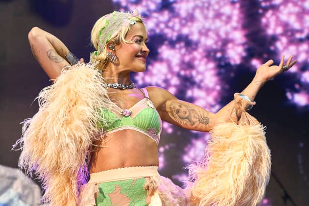 Rita Ora live bei der Eröffnung vom Sommerfestival 2026 in der Autostadt. Wolfsburg, 03.07.2026 *** Rita Ora performs live at the opening of the 2026 Summer Festival at Autostadt Wolfsburg, July 3, 2026 Foto:xU.xStammx xFuturexImagex ora_6779