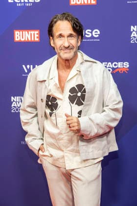 ABB NEWFACES- Falk-Willy Wild zu Gast beim NEW FACES AWARD STYLE 2026 im Telegraphenamt in Berlin am 03.07.2026 Berlin Deutschland *** ABB NEWFACES: Falk Willy Wild to appear at the NEW FACES AWARD STYLE 2026 at the Telegraphenamt in Berlin on July 3, 2026, Berlin, Germany