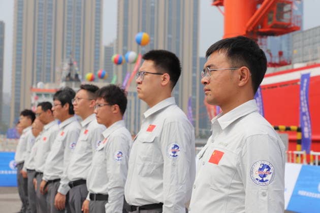 DALIAN, CHINA - JULY 03: China s 16th Arctic expedition team set sail from the port on July 3, 2026 in Dalian, Liaoning Province of China. The mission marks China s first Arctic expedition in the first year of the 15th Five-Year Plan (2026-2030). The fleet consists of four ships: Xuelong, Xuelong 2, Jidi, and Tansuo 3, with the survey set to wrap up by early October.  Copyright: xVCGx 111651955247