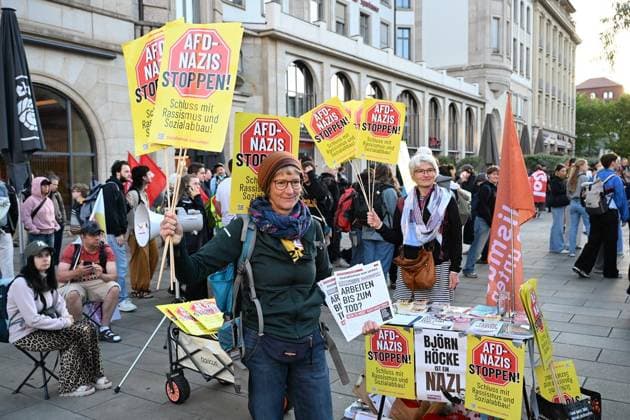 Erfurter AfD Parteitag 2026 ** NUR FÜR REDAKTIONELLE ZWECKE ** EDITORIAL USE ONLY **<p>Erfurt AfD Parteitag 04.07.2026 DGB Demostration Zug durch Erfurt zum Messegelände< p> Marco Schmidt Thüringen Germany Erfurt Copyright: MarcoxSchmidt *** 2026 AfD Party Convention in Erfurt ** FOR EDITORIAL PURPOSES ONLY ** EDITORIAL USE ONLY ** p Erfurt AfD Party Convention 04 07 2026 DGB Demonstration March through Erfurt to the Exhibition Grounds p Marco Schmidt Thuringia Germany Erfurt Copyright MarcoxSchmidt Copyright: MarcoxSchmidt doc86kf7q7vd204iq3g1v6l ,EDITORIAL USE ONLY