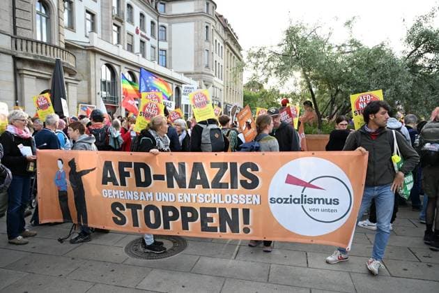 Erfurter AfD Parteitag 2026 ** NUR FÜR REDAKTIONELLE ZWECKE ** EDITORIAL USE ONLY **<p>Erfurt AfD Parteitag 04.07.2026 DGB Demostration Zug durch Erfurt zum Messegelände< p> Marco Schmidt Thüringen Germany Erfurt Copyright: MarcoxSchmidt *** 2026 AfD Party Convention in Erfurt ** FOR EDITORIAL PURPOSES ONLY ** EDITORIAL USE ONLY ** p Erfurt AfD Party Convention 04 07 2026 DGB Demonstration March through Erfurt to the Exhibition Grounds p Marco Schmidt Thuringia Germany Erfurt Copyright MarcoxSchmidt Copyright: MarcoxSchmidt doc86kf7qn2oigjflqqfms ,EDITORIAL USE ONLY