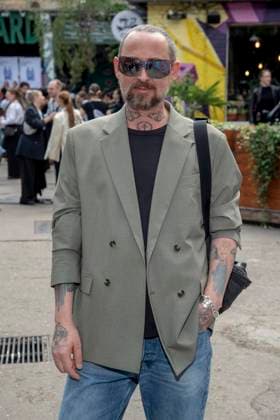 Mode, Berlin Fashion Week, Gäste der Kilian Kerner Modenschau ABB KERNER- Marcel Ostertag zu Gast bei der Kilan Kerner SPRING SUMMER 2027 auf der Fashion Week in der Skaterhalle in Berlin am 03.07.2026 Berlin Deutschland *** ABB KERNER Marcel Ostertag as a guest at the Kilan Kerner SPRING SUMMER 2027 show during Fashion Week at the Skaterhalle in Berlin on July 3, 2026, Berlin, Germany