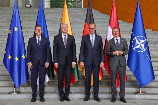 Berlin, Deutschland, 03.07.2026: Bundeskanzleramt: Empfang der Staats- und Regierungschefs der drei baltischen Länder Lettland, Estland und Litauen: Estlands Ministerpräsident Kristen Michal, Litauens Staatspräsident Gitanas Nauseda, Bundeskanzler Friedrich Merz (CDU), Lettlands Präsident Edgars Rinkevics *** Berlin, Germany, July 3, 2026, Federal Chancellery: Reception for the heads of state and government of the three Baltic countries—Latvia, Estonia, and Lithuania—Estonian Prime Minister Kristen Michal, Lithuanian President Gitanas Nauseda, Federal Chancellor Friedrich Merz (CDU), and Latvian President Edgars Rinkevics Copyright: xdtsxNachrichtenagenturx dts_126158