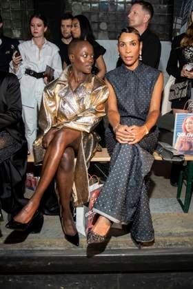 Mode, Berlin Fashion Week, Gäste der Kilian Kerner Modenschau ABB KERNER- Florence Kasumba und Annabelle Mandeng am Catwalk zu Gast bei der Kilan Kerner SPRING SUMMER 2027 auf der Fashion Week in der Skaterhalle in Berlin am 03.07.2026 Berlin Deutschland *** ABB KERNER s Florence Kasumba and Annabelle Mandeng walked the runway as guests at the Kilan Kerner SPRING SUMMER 2027 show during Fashion Week at the Skaterhalle in Berlin on July 3, 2026, Berlin, Germany