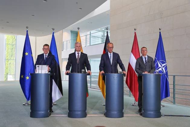 Berlin, Deutschland, 03.07.2026: Bundeskanzleramt: Empfang der Staats- und Regierungschefs der drei baltischen Länder Lettland, Estland und Litauen: Estlands Ministerpräsident Kristen Michal, Litauens Staatspräsident Gitanas Nauseda, Bundeskanzler Friedrich Merz (CDU), Lettlands Präsident Edgars Rinkevics *** Berlin, Germany, July 3, 2026, Federal Chancellery: Reception for the heads of state and government of the three Baltic countries—Latvia, Estonia, and Lithuania—Estonian Prime Minister Kristen Michal, Lithuanian President Gitanas Nauseda, Federal Chancellor Friedrich Merz (CDU), and Latvian President Edgars Rinkevics Copyright: xdtsxNachrichtenagenturx dts_126200