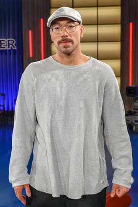 Maximilian Pollux bei der Aufzeichnung der WDR-Talkshow Kölner Treff im WDR Studio BS 3. Köln, 03.07.2026 *** Maximilian Pollux during the taping of the WDR talk show Kölner Treff at WDR Studio BS 3 in Cologne, July 3, 2026 Foto:xW.xRanderathx xFuturexImagex koelner_treff0307_6759