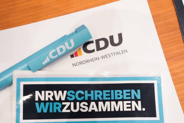 Landesparteitag der CDU NRW in Duesseldorf Symbolbild und Themenbild der CDU NRW,, hier beim Landesparteitag der CDU NRW in Duesseldorf, 04.07.2026 Duesseldorf NRW Deutschland *** CDU NRW State Party Convention in Düsseldorf: Symbolic image and thematic image of the CDU NRW, shown here at the CDU NRW State Party Convention in Düsseldorf, July 4, 2026, Düsseldorf, NRW, Germany