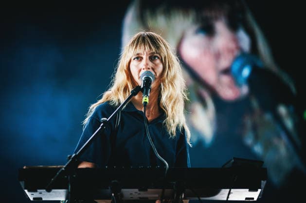 Smerz live at Roskilde Festival 2026 Roskilde, Denmark. 03rd, July 2026. The Norwegian duo Smerz performs a live concert during the Danish music festival Roskilde Festival 2026 in Roskilde. Here singer and musician Henriette Motzfeldt is seen live on stage. Denmark, Roskilde  Copyright: xGonzalesxPhoto ChristianxHjorthx