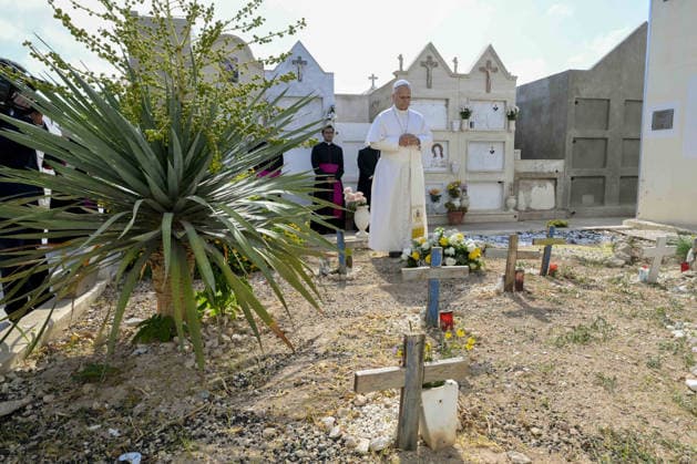 Pope Leo XIV Visits The Southern Italian Island of Lampedusa Pope Leo XIV visits the cemetery of the southern Italian island of Lampedusa which also has an area with tombs dedicated to the migrants who have lost their life at sea on July 4, 2026. Pope Leo XIV landed in Lampedusa for a pastoral visit to the southern Italian island at the crossroads of migrations routes from North Africa to Europe. Photo by (EV) Simone Risoluti Vatican Media ABACAPRESS.COM Lampedusa Italy  Copyright: xABACAx