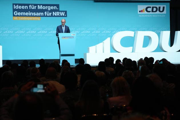 Landesparteitag der CDU NRW in Duesseldorf Bundeskanzler Friedrich Merz bei seiner Rede zur Ereoffung des Landesparteitag der CDU Nordrhein-Westfalen im Maritim Hotel, Duesseldorf, 04.07.2026 Duesseldorf NRW Deutschland *** CDU North Rhine-Westphalia State Party Convention in Düsseldorf: Federal Chancellor Friedrich Merz delivering his opening address at the CDU North Rhine-Westphalia State Party Convention at the Maritim Hotel in Düsseldorf, July 4, 2026, Düsseldorf, North Rhine-Westphalia, Germany