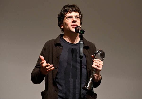 The 60th Karlovy Vary International Film Festival continued on its second day, in Karlovy Vary, Czech Republic, on July 4, 2026. American actor Jesse Eisenberg accepted the Festival President s Award and introduced the film The Double . (CTKxPhoto KaterinaxSulova) CTKPhotoP2026070403232  CTKPhotoP2026070403232