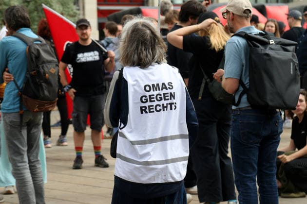Erfurt, 04.07.2026 Gegendemonstration gegen den Bundesparteitag der AfD in Erfurt *** Erfurt, July 4, 2026: Counter-demonstration against the AfD’s national party convention in Erfurt Copyright: xMatthiasxGränzdörferx