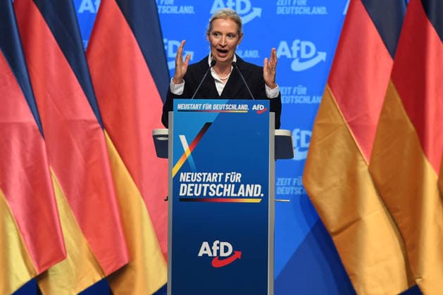 17. Bundesparteitag der Alternative für Deutschland am 04.07.2026 in der Messe Erfurt in Erfurt Dr. Alice Weidel ( Bundessprecherin und Kanzlerkandidatin AfD ) *** 17th Federal Party Convention of the Alternative for Germany on July 4, 2026, at the Erfurt Exhibition Center in Erfurt; Dr. Alice Weidel, Federal Spokesperson and AfD candidate for chancellor xRx