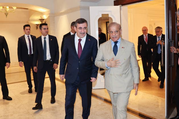 Turkiye-Pakistan Business conference held in Istanbul ISTANBUL, TURKIYE - JULY 04: Turkish Vice President Cevdet Yilmaz (L) and Pakistani Prime Minister Shehbaz Sharif (R) attend the Turkiye-Pakistan Business Conference in Istanbul, Turkiye, on July 4, 2026. The forum brings together officials and business representatives from both countries. Ahmet Okur Anadolu Istanbul Turkey. Editorial use only. Please get in touch for any other usage.  Copyright: x2026xAnadoluxAhmetxOkurx