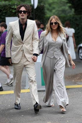 . 04 07 2026. London, United Kingdom. Sienna Miller arriving on day six of the Wimbledon Tennis Championships in London.  xStephenxLockx xi-Imagesx IIM-26882-0023