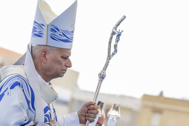 Pope Leo XIV visits the Southern Italian island of Lampedusa LAMPEDUSA, ITALY, JULY 04: Pope Leo XIV arrives in procession to celebrate a mass in the sports field on the occasion of his visit to Lampedusa, Italy, on July 04, 2026. Riccardo De Luca Anadolu Lampedusa Italy. Editorial use only. Please get in touch for any other usage.  Copyright: x2026xAnadoluxRiccardoxDexLucax