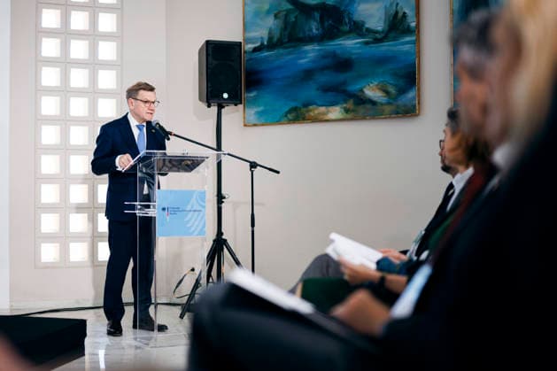Johann Wadephul (CDU), Bundesaussenminister, aufgenommen bei der Teilnahme an der Veranstaltung Aufbau nachhaltiger Rohstofflieferketten in der Residenz der Botschafterin in Brasilia, 03.07.2026. Fotografiert im Auftrag des Auswaertigen Amtes (AA) Brasilia Brasilien *** Johann Wadephul (CDU), Federal Minister of Foreign Affairs, photographed while attending the event Building Sustainable Raw Material Supply Chains at the Ambassador’s residence in Brasília on July 3, 2026. Photographed on behalf of the Federal Foreign Office (AA) in Brasília, Brazil. Copyright: xFelixxZahnx