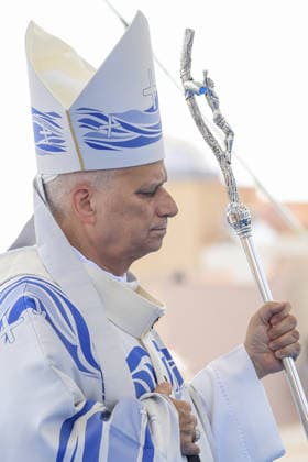 Pope Leo XIV visits the Southern Italian island of Lampedusa LAMPEDUSA, ITALY, JULY 04: Pope Leo XIV arrives in procession to celebrate a mass in the sports field on the occasion of his visit to Lampedusa, Italy, on July 04, 2026. Riccardo De Luca Anadolu Lampedusa Italy. Editorial use only. Please get in touch for any other usage.  Copyright: x2026xAnadoluxRiccardoxDexLucax