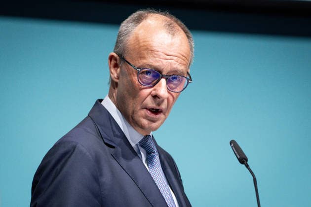 CDU Landesparteitag des Landes Nordrhein-Westfalen in Duesseldorf Bundeskanzler Friedrich Merz bei seiner Rede auf dem CDU Landesparteitag des Landes Nordrhein-Westfalen im Maritim Hotel in NRW, Duesseldorf, 04.07.2026 Duesseldorf Nordrhein-Westfalen Deutschland *** CDU State Party Convention of North Rhine-Westphalia in Düsseldorf; Federal Chancellor Friedrich Merz delivering his speech at the CDU State Party Convention of North Rhine-Westphalia at the Maritim Hotel in Düsseldorf, North Rhine-Westphalia, July 4, 2026; Düsseldorf, North Rhine-Westphalia, Germany