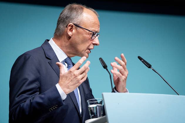 CDU Landesparteitag des Landes Nordrhein-Westfalen in Duesseldorf Bundeskanzler Friedrich Merz bei seiner Rede auf dem CDU Landesparteitag des Landes Nordrhein-Westfalen im Maritim Hotel in NRW, Duesseldorf, 04.07.2026 Duesseldorf Nordrhein-Westfalen Deutschland *** CDU State Party Convention of North Rhine-Westphalia in Düsseldorf; Federal Chancellor Friedrich Merz delivering his speech at the CDU State Party Convention of North Rhine-Westphalia at the Maritim Hotel in Düsseldorf, North Rhine-Westphalia, July 4, 2026; Düsseldorf, North Rhine-Westphalia, Germany