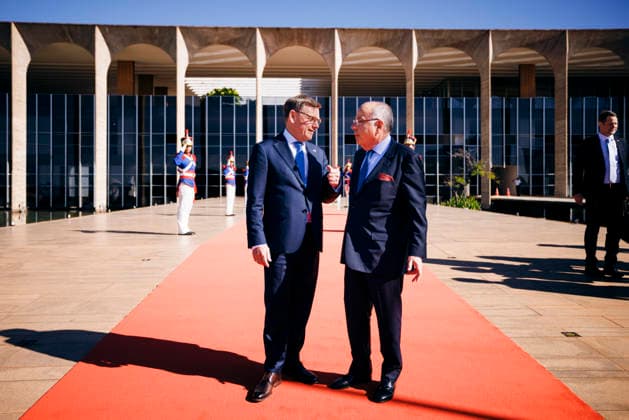 Johann Wadephul (CDU), Bundesaussenminister, trifft Mauro Vieira, Aussenminister der Foederativen Republik Brasilien zu einem Gespraech in Brasilia, 03.07.2026. Fotografiert im Auftrag des Auswaertigen Amtes (AA) Brasilia Brasilien *** Johann Wadephul (CDU), Federal Minister of Foreign Affairs, meets with Mauro Vieira, Minister of Foreign Affairs of the Federative Republic of Brazil, for talks in Brasília on July 3, 2026. Photographed on behalf of the Federal Foreign Office (AA) in Brasília, Brazil. Copyright: xFelixxZahnx