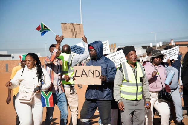July 4, 2026, Pretoria, Gauteng, South Africa: PRETORIA, SOUTH AFRICA JULY 04: March and March protest during a march against illegal immigrants in Olievenhoutbosch on July 04, 2026 in Pretoria, South Africa. It is reported that the group is calling on the police to intervene on high crimes allegedly caused by illegal immigrants. Pretoria South Africa - ZUMAd214 20260704_znp_d214_001 Copyright: xManashxDasx