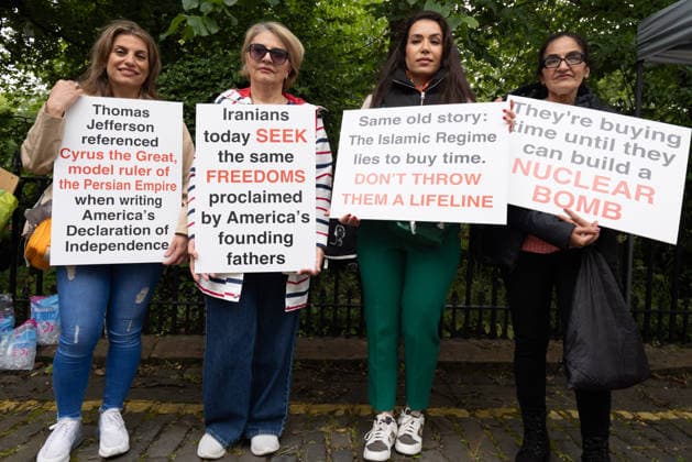 July 4, 2026, Edinburgh, Scotland, UK: Members of ScotlandÃ¢â‚¬â ¢s Iranian community opposed to the Islamic Republic demonstrated outside the U.S. Consulate in Edinburgh under the banner Ã¢â‚¬oeDonÃ¢â‚¬â ¢t Deal With TerroristsÃ¢â‚¬Â. Held to coincide with AmericaÃ¢â‚¬â ¢s Independence Day, the protestors argued that engaging with IranÃ¢â‚¬â ¢s Islamic Republic is contrary to AmericaÃ¢â‚¬â ¢s values and ideals. Edinburgh UK  - ZUMAs357 20260704_zip_s357_008 Copyright: xCameronxScottx