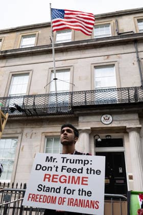 July 4, 2026, Edinburgh, Scotland, UK: Members of ScotlandÃ¢â‚¬â ¢s Iranian community opposed to the Islamic Republic demonstrated outside the U.S. Consulate in Edinburgh under the banner Ã¢â‚¬oeDonÃ¢â‚¬â ¢t Deal With TerroristsÃ¢â‚¬Â. Held to coincide with AmericaÃ¢â‚¬â ¢s Independence Day, the protestors argued that engaging with IranÃ¢â‚¬â ¢s Islamic Republic is contrary to AmericaÃ¢â‚¬â ¢s values and ideals. Edinburgh UK - ZUMAs357 20260704_zip_s357_009 Copyright: xCameronxScottx