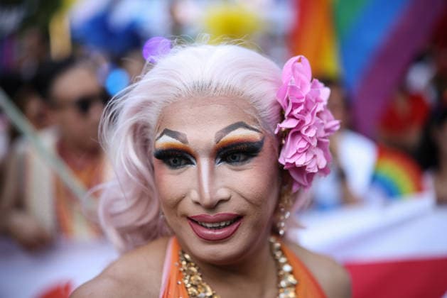 2026 National LGBTI Pride Parade in Madrid A drag queen during the 2026 National LGBTI Pride Parade on July 4, 2026, in Madrid, Spain. The 2026 National Pride Parade, under the slogan Take to the Streets with Pride: Dissent and Resistance, demands a National Pact against hate speech, the effective implementation of LGBTQ+ and transgender laws, the criminalization of conversion therapies with prison sentences, and the recognition of non-binary and intersex people. JULY 4, 2026 PARADE Alejandro Martínez Photo: Madrid, Spain  Copyright: xAlejandroxMartinezxVÃ lezx 7644508