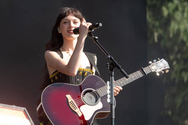 Holly Humberstone performs during BST Hyde Park at Hyde Park in London, England. UK. Saturday 4th July 2026. Copyright: xJamesxWarrenx ae7tz277