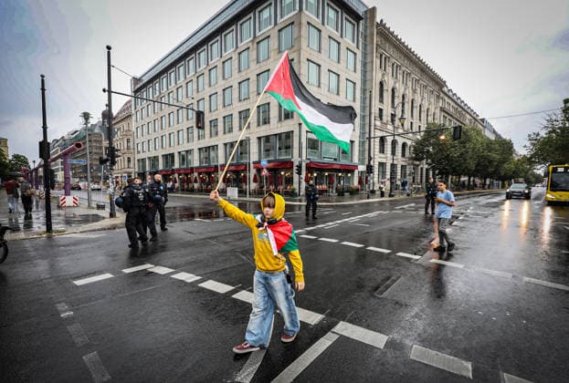 July 4, 2026, Berlin, Berlin, Germany: Berlin, Germany, July 4, 2026: Demonstrators take part in a pro-Palestinian march through central Berlin calling for an end to the war in Gaza, protection of medical workers, and the release of detained Palestinian doctor Hussam Abu Safiya. Participants carried Palestinian flags, banners and photographs during the demonstration. ZUMA Press Wire. Berlin Germany  - ZUMAa268 20260704_zip_a268_023 Copyright: xAbdelrahmanxAlkahloutx
