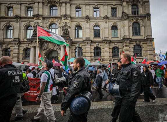 July 4, 2026, Berlin, Berlin, Germany: Berlin, Germany, July 4, 2026: Demonstrators take part in a pro-Palestinian march through central Berlin calling for an end to the war in Gaza, protection of medical workers, and the release of detained Palestinian doctor Hussam Abu Safiya. Participants carried Palestinian flags, banners and photographs during the demonstration. ZUMA Press Wire. Berlin Germany  - ZUMAa268 20260704_zip_a268_024 Copyright: xAbdelrahmanxAlkahloutx
