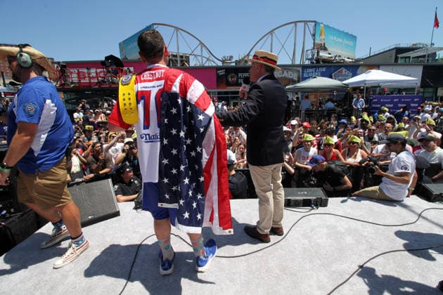 July 4, 2026, Brooklyn, New York, USA: Coney Island, New York July 4, 2026..Nathan s Hot Dog eating contest..The Nathan s Famous International Hot Dog Eating Contest is an annual American hot dog competitive eating competition held on July 4th... Miki Sudo ,& Joey Chestnut defended their tittles at the 2026 competition. Joey Chestnut ate 66 Hot Dogs and Miki Sudo ate 38.75 Hot Dogs. Brooklyn USA - ZUMAct2_ 20260704_faf_ct2_058 Copyright: xBrucexCotlerx