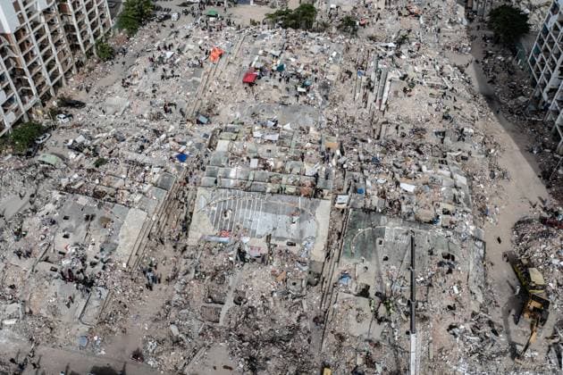 Aerial views reveal scale of devastation in Venezuela after twin earthquakes LA GUAIRA, VENEZUELA - JULY 4: An aerial view captures the catastrophic destruction across the Caraballeda and Caribe neighborhoods in the coastal city of La Guaira, Venezuela, on July 4, 2026, the area hardest hit by the recent 7.2 and 7.5 magnitude twin earthquakes. As emergency response teams continue searching the debris for survivors, the aerial footage underscores the severe impact of the disaster. Cem Tekkesinoglu Anadolu La Guaira Venezuela. Editorial use only. Please get in touch for any other usage.  Copyright: x2026xAnadoluxCemxTekkesinoglux