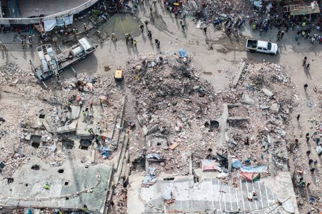Aerial views reveal scale of devastation in Venezuela after twin earthquakes LA GUAIRA, VENEZUELA - JULY 4: An aerial view captures the catastrophic destruction across the Caraballeda and Caribe neighborhoods in the coastal city of La Guaira, Venezuela, on July 4, 2026, the area hardest hit by the recent 7.2 and 7.5 magnitude twin earthquakes. As emergency response teams continue searching the debris for survivors, the aerial footage underscores the severe impact of the disaster. Cem Tekkesinoglu Anadolu La Guaira Venezuela. Editorial use only. Please get in touch for any other usage.  Copyright: x2026xAnadoluxCemxTekkesinoglux