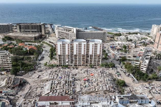 Aerial views reveal scale of devastation in Venezuela after twin earthquakes LA GUAIRA, VENEZUELA - JULY 4: An aerial view captures the catastrophic destruction across the Caraballeda and Caribe neighborhoods in the coastal city of La Guaira, Venezuela, on July 4, 2026, the area hardest hit by the recent 7.2 and 7.5 magnitude twin earthquakes. As emergency response teams continue searching the debris for survivors, the aerial footage underscores the severe impact of the disaster. Cem Tekkesinoglu Anadolu La Guaira Venezuela. Editorial use only. Please get in touch for any other usage.  Copyright: x2026xAnadoluxCemxTekkesinoglux