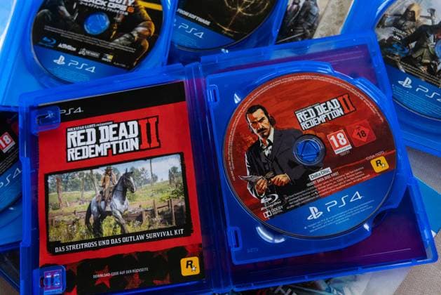 End of physical games Open cases with physical discs of PlayStation 4 games. Red Dead Redemption 2 , Call of Duty Black Ops 6 and Elden Ring . On July 1st 2026, Sony Interactive Entertainment confirmed it will discontinue manufacturing physical game discs for all new Playstation titles starting January 2028. Yokohama Japan Copyright: xStanislavxKogikux xSOPAxImagesx Stanislav-Kogiku-1438662