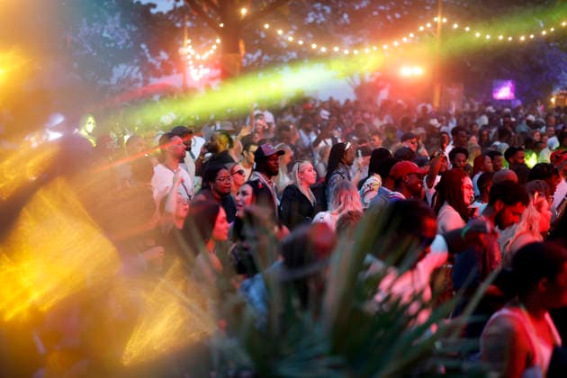 Gäste machen Party beim Summerjam Festival 2026 am Fühlinger See. Das Summerjam Festival ist eines der größten Reggae-Festivals in Europa und existiert dieses Jahr 39 Jahre, 29 davon in Köln. (Themenbild, Symbolbild) Köln, 04.07.2026 NRW Deutschland *** Guests party at the 2026 Summerjam Festival at Fühlinger See. The Summerjam Festival is one of the largest reggae festivals in Europe and is celebrating its 39th anniversary this year, 29 of which have been held in Cologne. Featured image, stock photo: Cologne, July 4, 2026, North Rhine-Westphalia, Germany Copyright: xChristophxHardtx
