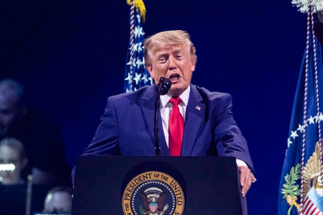 July 4, 2026, Washington, District Of Columbia, USA: US President Donald Trump speaks during the Salute to America 250 celebration on the National Mall in Washington, DC, USA, 04 July 2026. The fireworks display that followed the presidentÃ¢â‚¬â ¢s speech is reportedly the largest in history, with 850,000 shells launched over 40 minutes Washington USA - ZUMAs152 20260704_faa_s152_048 Copyright: xJimxLoScalzox-xPoolxviaxCNPx