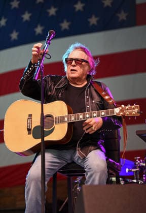 July 4, 2026, Atlanta, Georgia, USA: Don McLean, July 4th 2026 Stars & Stripes Celebration, City Green at Sandy Springs, Georgia 7-4-26 Atlanta USA - ZUMAs380 20260704_zep_s380_026 Copyright: xDerekxStormx