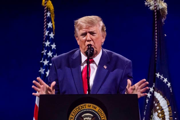 July 4, 2026, Washington, District Of Columbia, USA: US President Donald Trump speaks during the Salute to America 250 celebration on the National Mall in Washington, DC, USA, 04 July 2026. The fireworks display that followed the president™s speech is reportedly the largest in history, with 850,000 shells launched over 40 minutes Washington USA  - ZUMAs152 20260704_faa_s152_055 Copyright: xJimxLoScalzox-xPoolxviaxCNPx