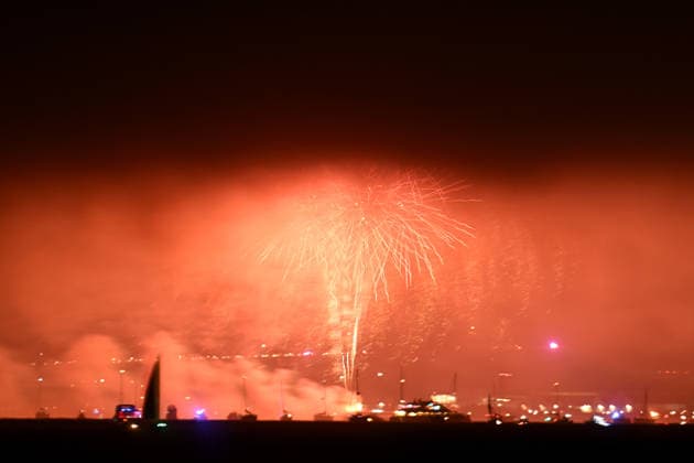 Fireworks in San Francisco on 4th of July SAN FRANCISCO, CA - JULY 4: A view of fireworks near Golden Gate Bridge as seen from Tiburon during cloudy weather for the 4th of July celebration in San Francisco, California, United States on July 4, 2026. Tayfun Coskun Anadolu California United States. Editorial use only. Please get in touch for any other usage.  Copyright: x2026xAnadoluxTayfunxCoskunx