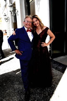 Wigald Boning Schauspieler Teresa Boning Opernsaengerin Muenchen 04.07.2026 Max Joseph Platz Bayerische Staatsoper OPER FUER ALLE Die Wallkuere -Richard Wagner Foto Muenchen *** Wigald Boning, actor; Teresa Boning, opera singer; Munich, July 4, 2026; Max Joseph Square; Bavarian State Opera; OPERA FOR EVERYONE; *Die Walküre* by Richard Wagner; Photo: Munich