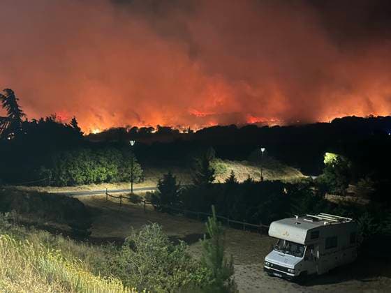 Huge fire broke out on Trevillach - Pyrenees-Orientales Huge fire broke out on the territory of the commune of Trévillach, on the outskirts of Montalba-le-Château, (Pyrénées-Orientales) about 35 kilometres from Perpignan on July 4, 2026. Photo by Geyres-Castoldi ABACAPRESS.COM Montalba-le-Château France  Copyright: xCastoldixIsabelle ABACAx