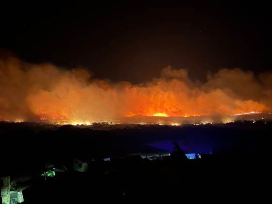 Huge fire broke out on Trevillach - Pyrenees-Orientales Huge fire broke out on the territory of the commune of Trévillach, on the outskirts of Montalba-le-Château, (Pyrénées-Orientales) about 35 kilometres from Perpignan on July 4, 2026. Photo by Geyres-Castoldi ABACAPRESS.COM Montalba-le-Château France  Copyright: xCastoldixIsabelle ABACAx