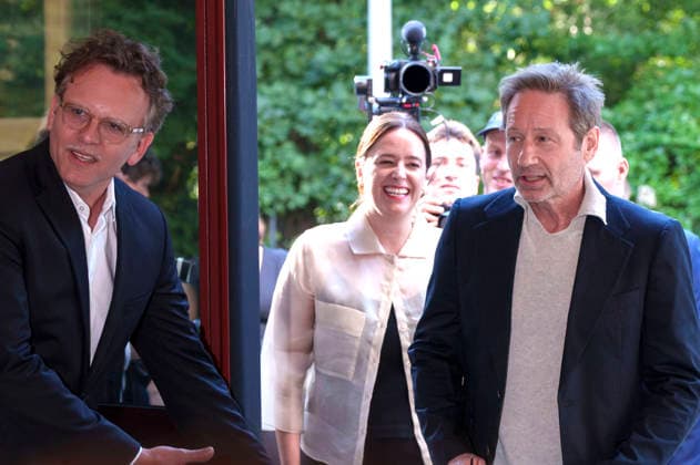 Christoph Gröner, Julia Weigl und David Duchovny beim Photocall zur Verleihung des CineMerit Awards auf dem 43. Filmfest München 2026 in der Hochschule für Fernsehen und Film. München, 04.07.2026 *** Christoph Gröner, Julia Weigl, and David Duchovny at the photocall for the CineMerit Awards ceremony at the 43rd Munich Film Festival in 2026 at the University of Television and Film Munich, July 4, 2026 Foto:xN.xKolinzx xFuturexImagex duchovny_6709